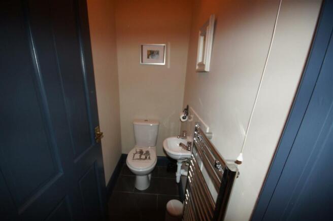USE Cloakroom.JPG