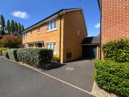 Carisbrooke Way, DAVENTRY, Northamptonshire, NN11