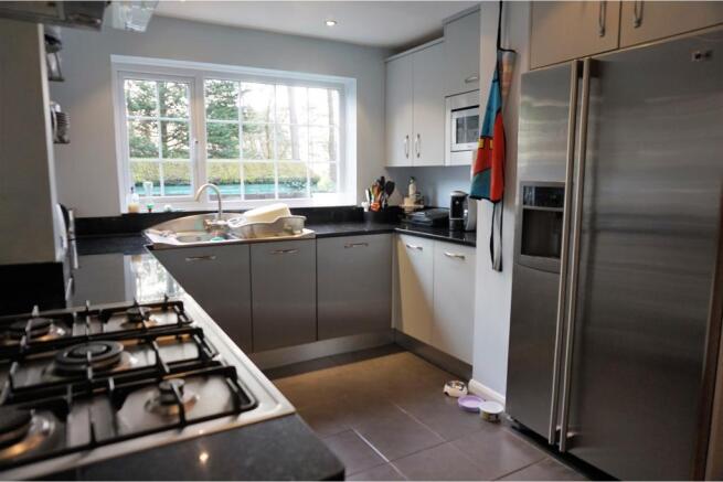 Kitchen / Breakfast