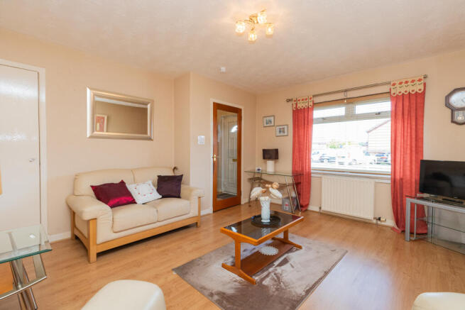24 Whitesbridge Avenue PA3 3BS-17