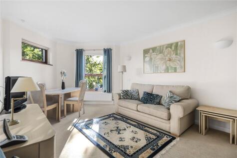 Finchley Road, London, NW11