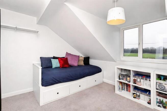 3 bed Detached for sale Image 11