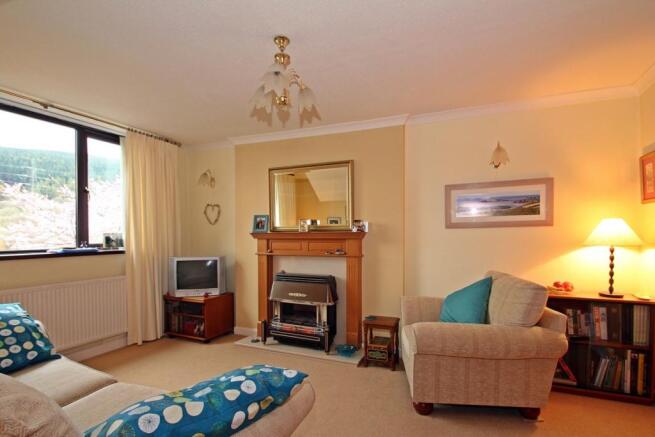 Spacious Lounge