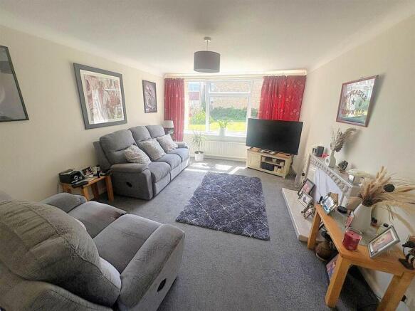 Living room.jpg