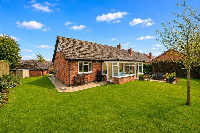 3 bed Bungalow for sale Image 12