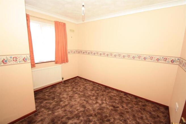 12 Sandringham Place bedroom 2.JPG