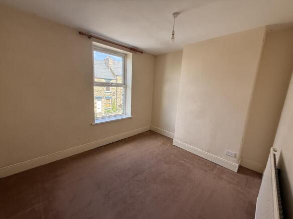 3 bed Terraced for sale Image 10