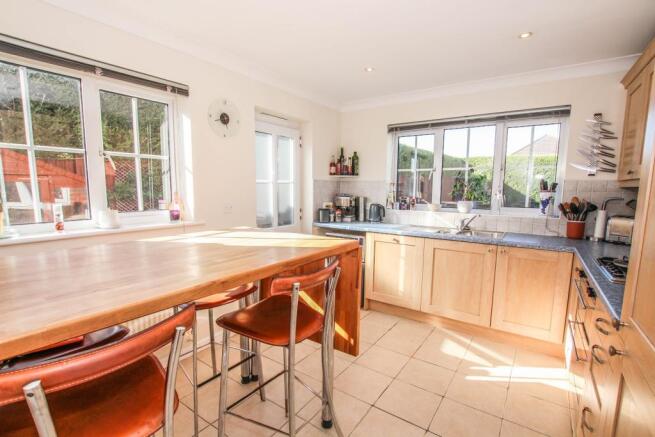 Kitchen / Breakfast