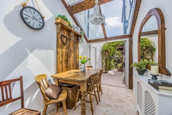 1 Netley Place, Southsea-Small-PorticoMarketing-So