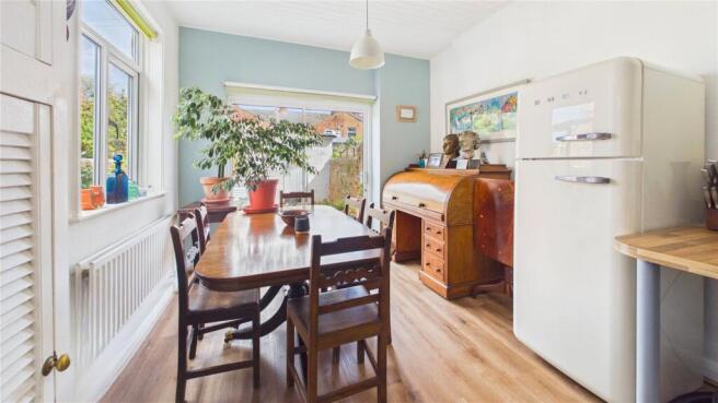 5 bed Terraced for sale Image 4
