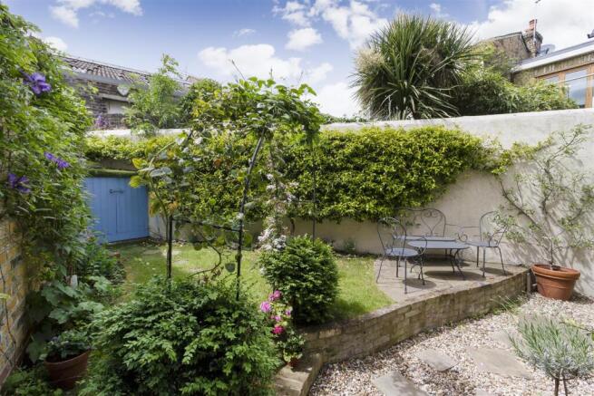 Dorville Crescent, London W6 photo 4