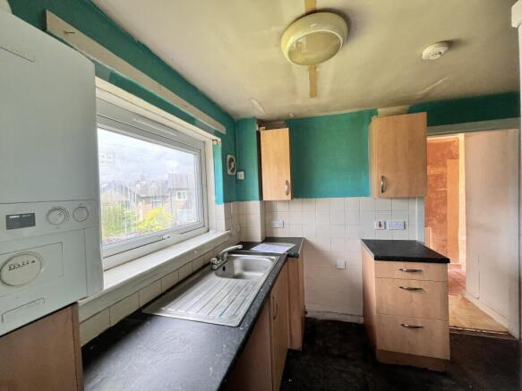 Foxbar Road, Paisley, Renfrewshire photo 4