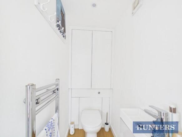 3 bed Semi-Detached for sale Image 6