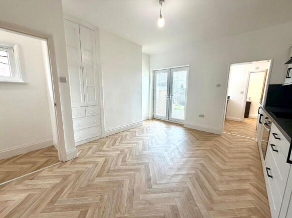 3 bed End of Terrace for sale Image 6