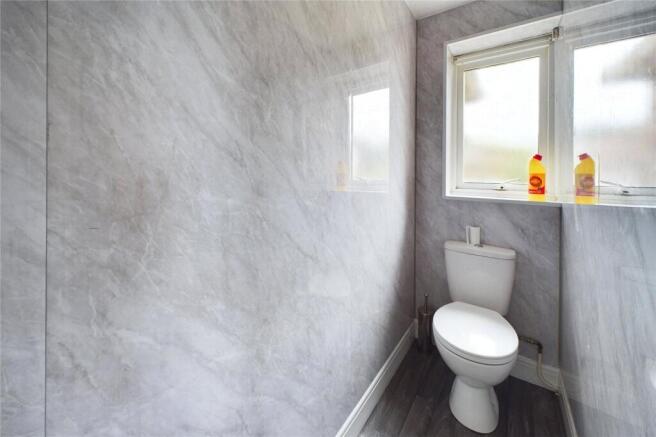 1 bed Flat to rent Image 6
