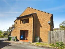 13, Cambrian Close, Southampton SO31 8GW