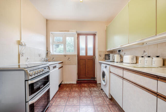 1369112-5-68f776f...