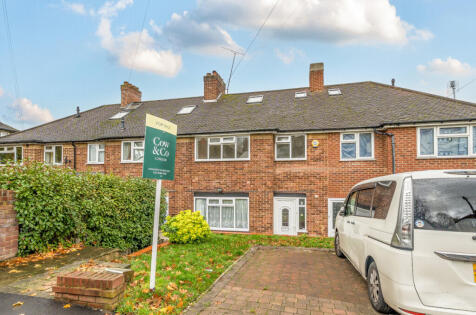 Beverley Gardens, Wembley, HA9
