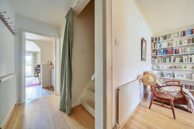 3 bed Semi-Detached Bungalow for sale Image 7