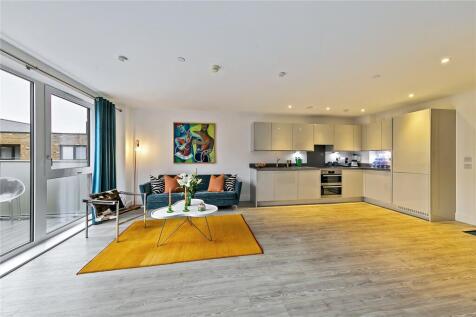 Swan Court, Swan Street, Isleworth, TW7