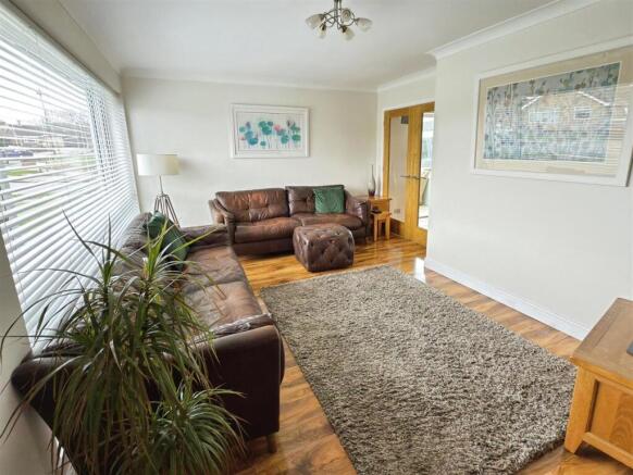 Orwell Drive (1).jpg