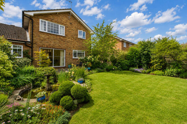 Bartel Close, Hemel Hempstead, HP3 photo 4