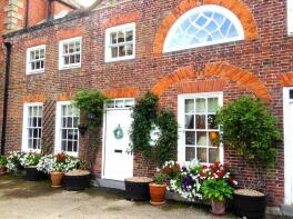 9, Low Stakesby House, Harrowing Drive, Whitby YO21 1JW