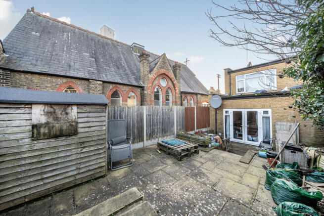 1429927-4-69b998c...