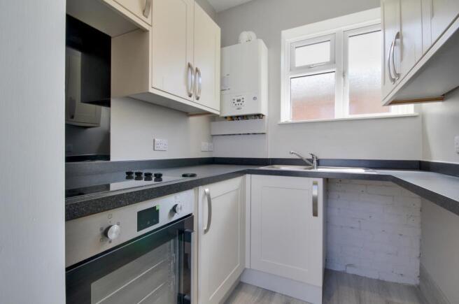 kitchen_lge.jpg