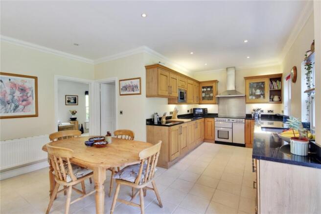 Kitchen/Breakfast