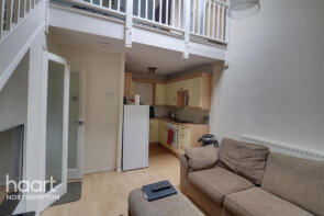 8, Brocade Close, Northampton NN4 8QP