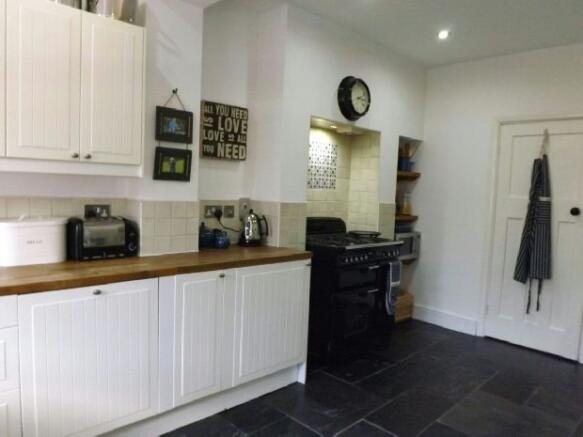 Kitchen Pic 3