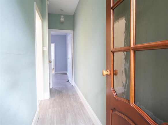 3 bed Terraced for sale Image 7