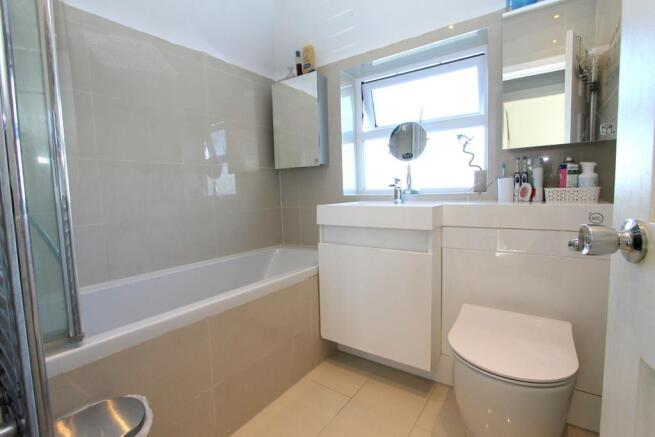 bathroom a.JPG