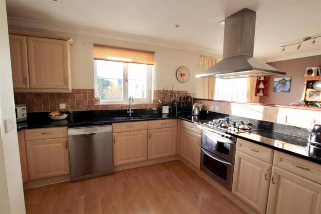 Kitchen.jpg