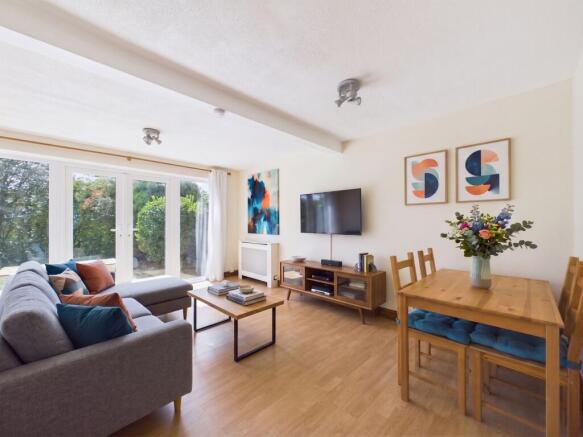 Lounge/Dining Room (Virtually Furnished)