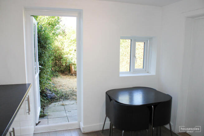 Dining Area.jpg
