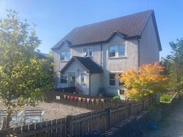 Elandra, Pier Road, Sandbank PA23 8NY