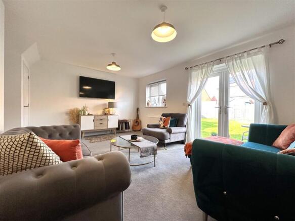 Large Living Room 581