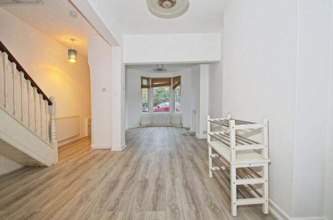 Living/Dining Area