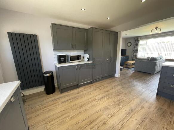 Kitchen c.JPG