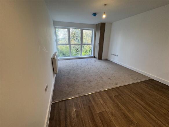 Lounge & Kitchen