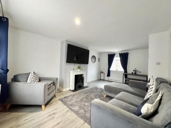 Churchill Avenue, KIlwinning lounge