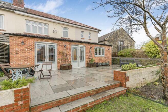 Rear Aspect