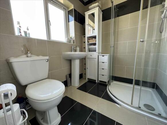 Ensuite Shower Room