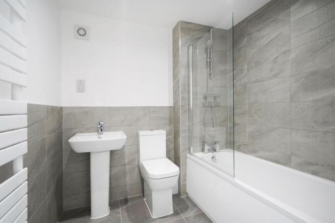 4 bed Town House for sale Image 12