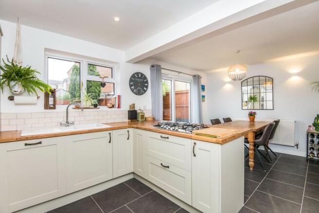 Kitchen/breakfast ro