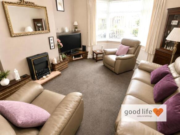 20260811_223345857_iOS3 appleforth avenue.jpg