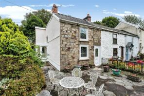 62, Heol Giedd, Cwmgiedd, Ystradgynlais SA9 1LS