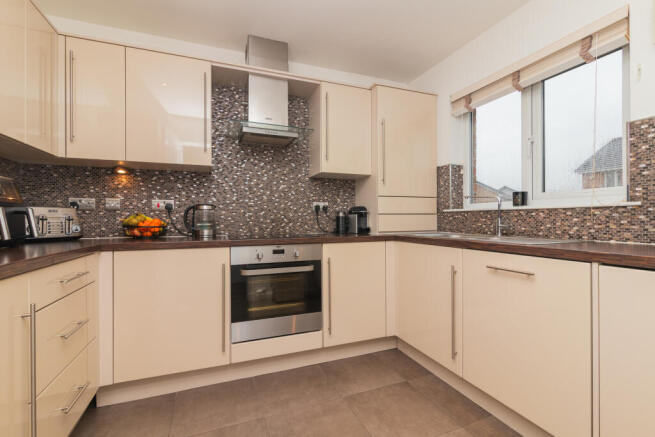 146 strathcarron drive, Paisley PA27AY 3L-5